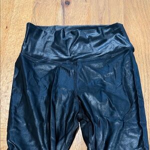 ALO Yoga Metallic Black Leggings